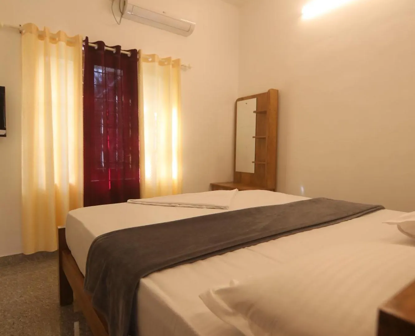 Periyar Homes Thekkady