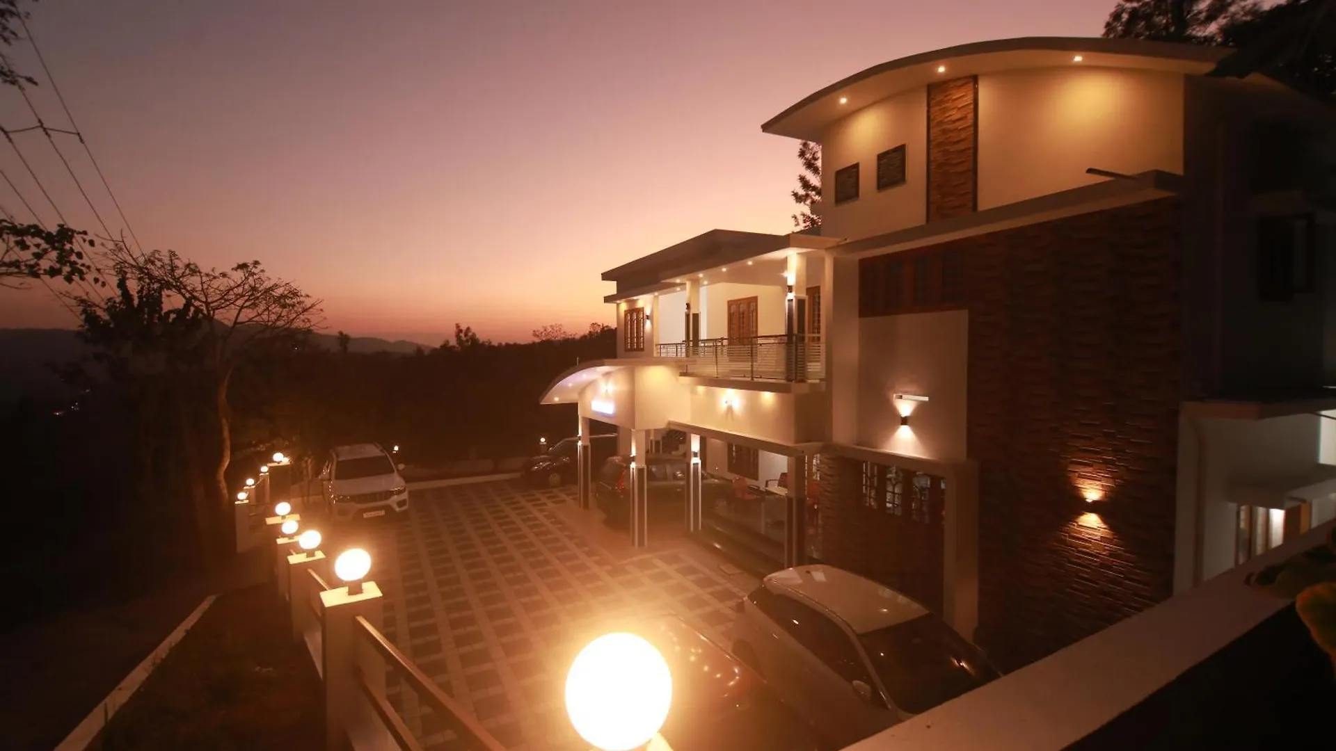 Periyar Homes Thekkady