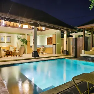 https://disini-luxury-spa-villas.ubudhotelsnow.com