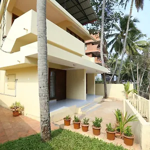 Bed & Breakfast Abad Serviced, Kovalam